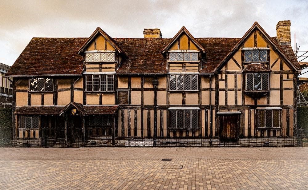 The Best Architectural Buildings In Stratford Upon Avon